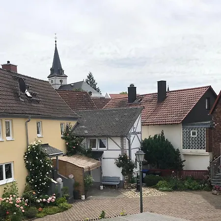 Romantisches Gaestezimmer - Zentralgelegen Apartmán *