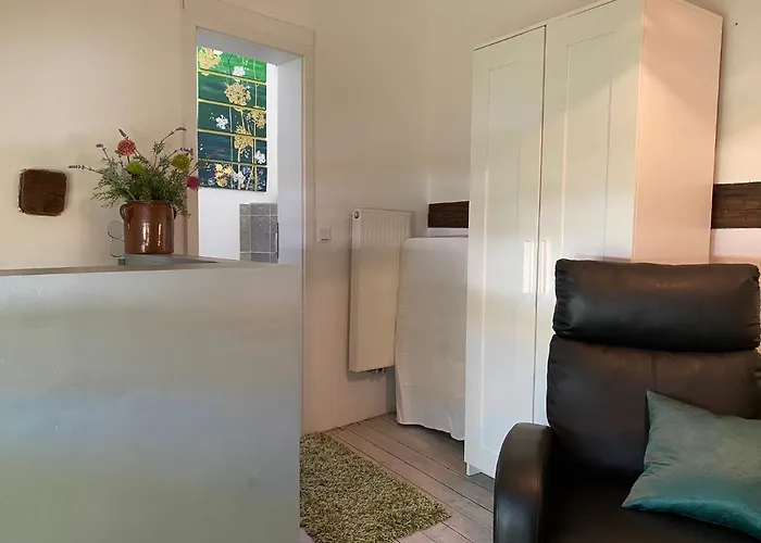 Romantisches Gaestezimmer - Zentralgelegen *